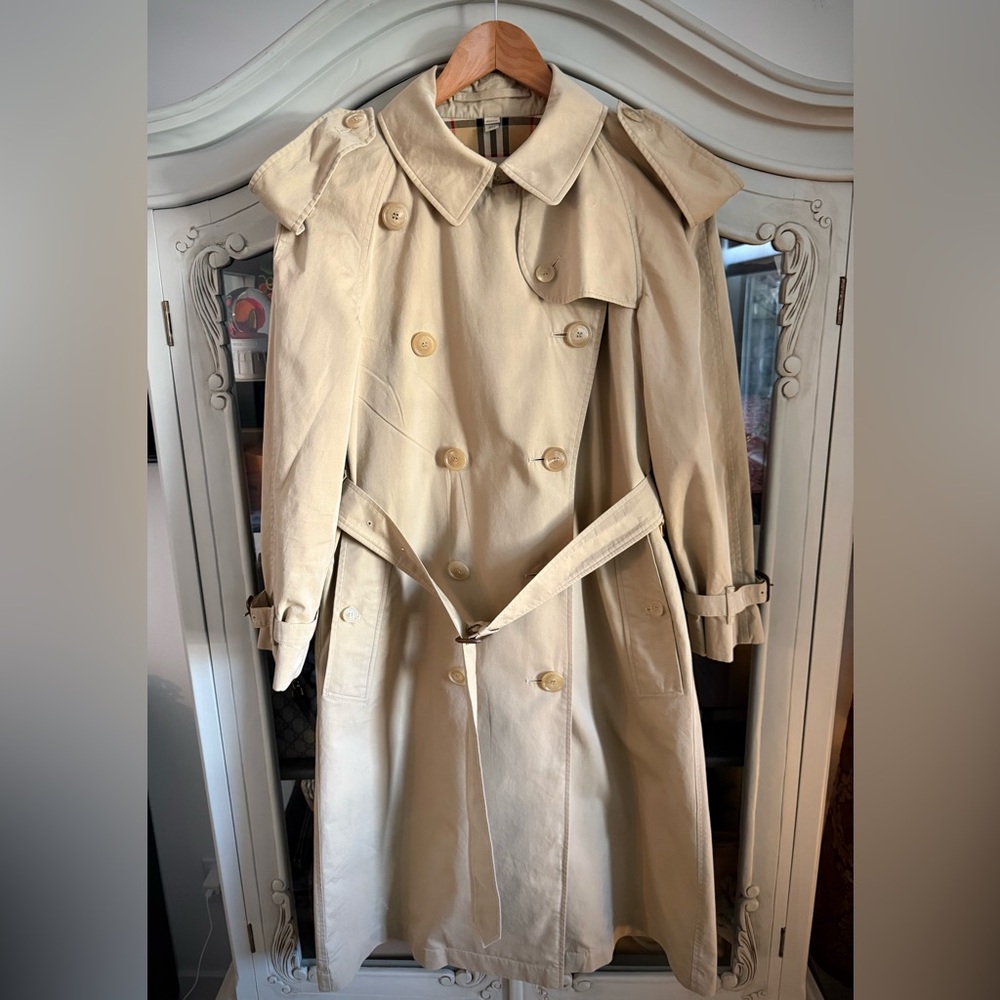 Burberry Tan Double-Breasted Long Oversized Trench Coat